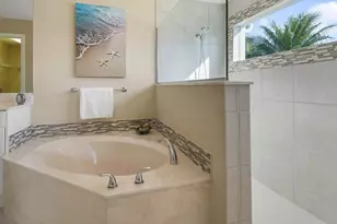 2026 Terrazzo Ln, Naples, FL 34104 - Photo 23