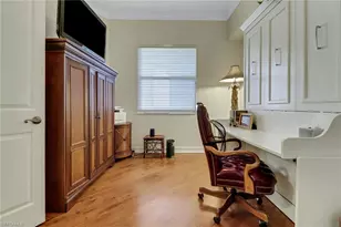 400 Flagship Dr, Naples, FL 34108 - Photo 17