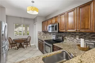 7822 Great Heron Way, Naples, FL 34104 - Photo 5