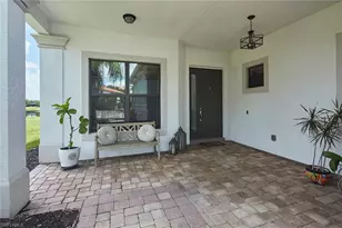 3742 Madeira Ct, Naples, FL 34119 - Photo 3