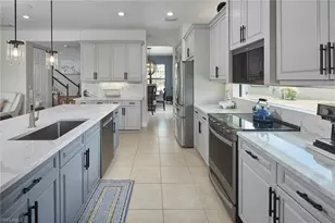 3742 Madeira Ct, Naples, FL 34119 - Photo 13