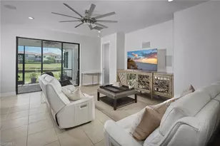 3742 Madeira Ct, Naples, FL 34119 - Photo 9