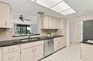 11030 Gulf Shore Dr, Naples, FL 34108 - Photo 19