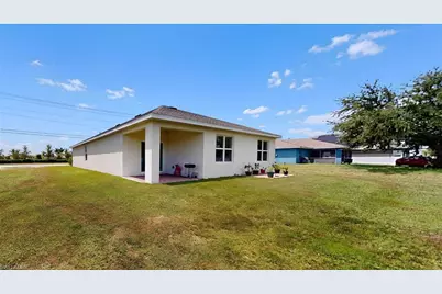 513 Nelson Rd N, Cape Coral, FL 33993 - Photo 29