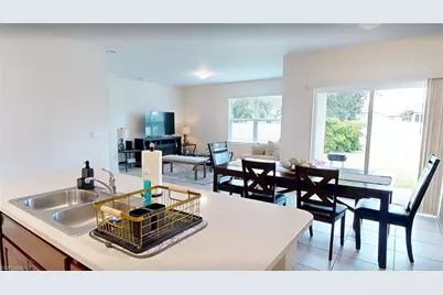 513 Nelson Rd N, Cape Coral, FL 33993 - Photo 7