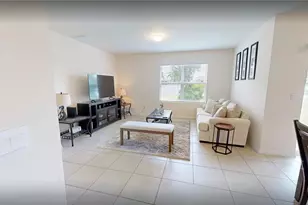 513 Nelson Rd N, Cape Coral, FL 33993 - Photo 3