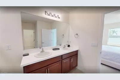 513 Nelson Rd N, Cape Coral, FL 33993 - Photo 23