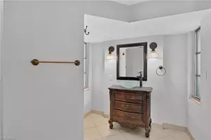 1802 Lakeview Blvd, North Fort Myers, FL 33903 - Photo 23