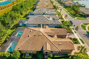 7674 Jacaranda Ln, Naples, FL 34114 - Photo 25