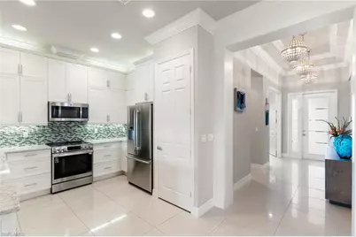 13617 Mandarin Cir, Naples, FL 34109 - Photo 5
