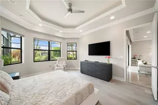 13617 Mandarin Cir, Naples, FL 34109 - Photo 19