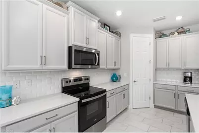 16530 Seagate Pl, Bonita Springs, FL 34135 - Photo 5