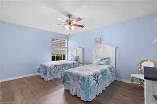 4167 St George Ln, Naples, FL 34119 - Photo 17