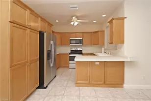 32 Heritage Way, Naples, FL 34110 - Photo 9