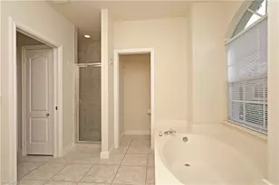 32 Heritage Way, Naples, FL 34110 - Photo 15