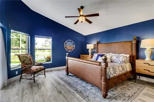 1059 Jardin Dr, Naples, FL 34104 - Photo 13