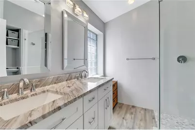 1059 Jardin Dr, Naples, FL 34104 - Photo 15