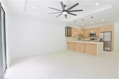 613/615 W 12th St, Lehigh Acres, FL 33972 - Photo 7