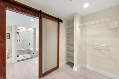 529 Bay Villas Ln, Naples, FL 34108 - Photo 11