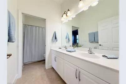 7903 Founders Cir, Naples, FL 34104 - Photo 27