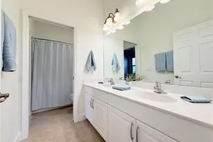 7903 Founders Cir, Naples, FL 34104 - Photo 27