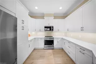 8924 Yucatan Ct, Naples, FL 34112 - Photo 17
