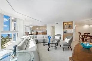4041 Gulf Shore Blvd N, Naples, FL 34103 - Photo 3