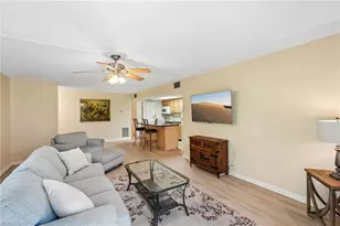 248 Palm Dr, Naples, FL 34112 - Photo 15