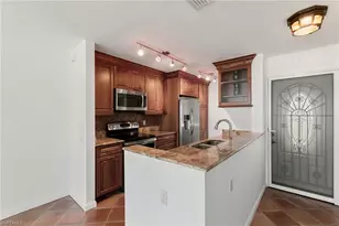 2121 Gulf Shore Blvd N, Naples, FL 34102 - Photo 11