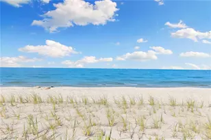 2121 Gulf Shore Blvd N, Naples, FL 34102 - Photo 29