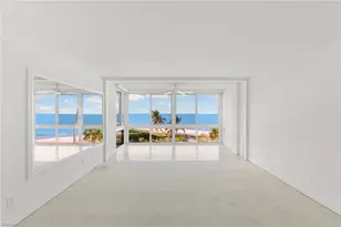 2121 Gulf Shore Blvd N, Naples, FL 34102 - Photo 7