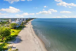 2121 Gulf Shore Blvd N, Naples, FL 34102 - Photo 39