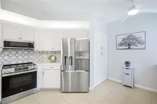 6520 Valen Way, Naples, FL 34108 - Photo 13