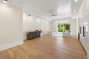 3280 Crayton Rd, Naples, FL 34103 - Photo 27