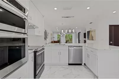 620 Luisa Ct #4, Naples, FL 34104 - Photo 9