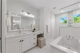 18151 Parkridge Cir, Fort Myers, FL 33908 - Photo 23