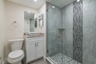 2562 Kings Lake Blvd, Naples, FL 34112 - Photo 15