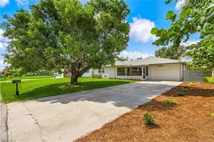 1240 Pompei Ln, Naples, FL 34103 - Photo 3