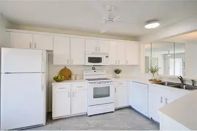 228 Belina Dr #5-605, Naples, FL 34104 - Photo 9
