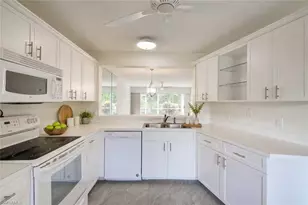 228 Belina Dr, Naples, FL 34104 - Photo 3