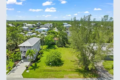 734 Park Ave, Naples, FL 34110 - Photo 5