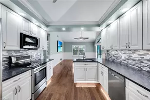 520 Raven Way, Naples, FL 34110 - Photo 11