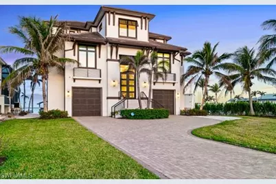 160 Little Carlos Ln, Fort Myers Beach, FL 33931 - Photo 7