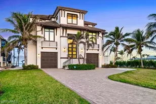 160 Little Carlos Ln, Fort Myers Beach, FL 33931 - Photo 7