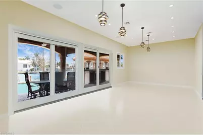 342 Germain Ave, Naples, FL 34108 - Photo 9