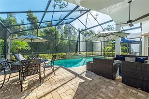 2438 Butterfly Palm Dr, Naples, FL 34119 - Photo 15