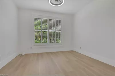4242 Longshore Way S, Naples, FL 34119 - Photo 21