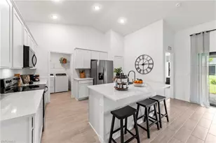325 NE 14th St, Cape Coral, FL 33909 - Photo 5