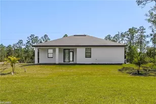 821 Newell St E, Lehigh Acres, FL 33974 - Photo 3