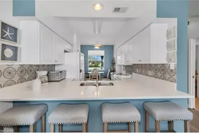 2740 Cypress Trace Cir #2725, Naples, FL 34119 - Photo 5
